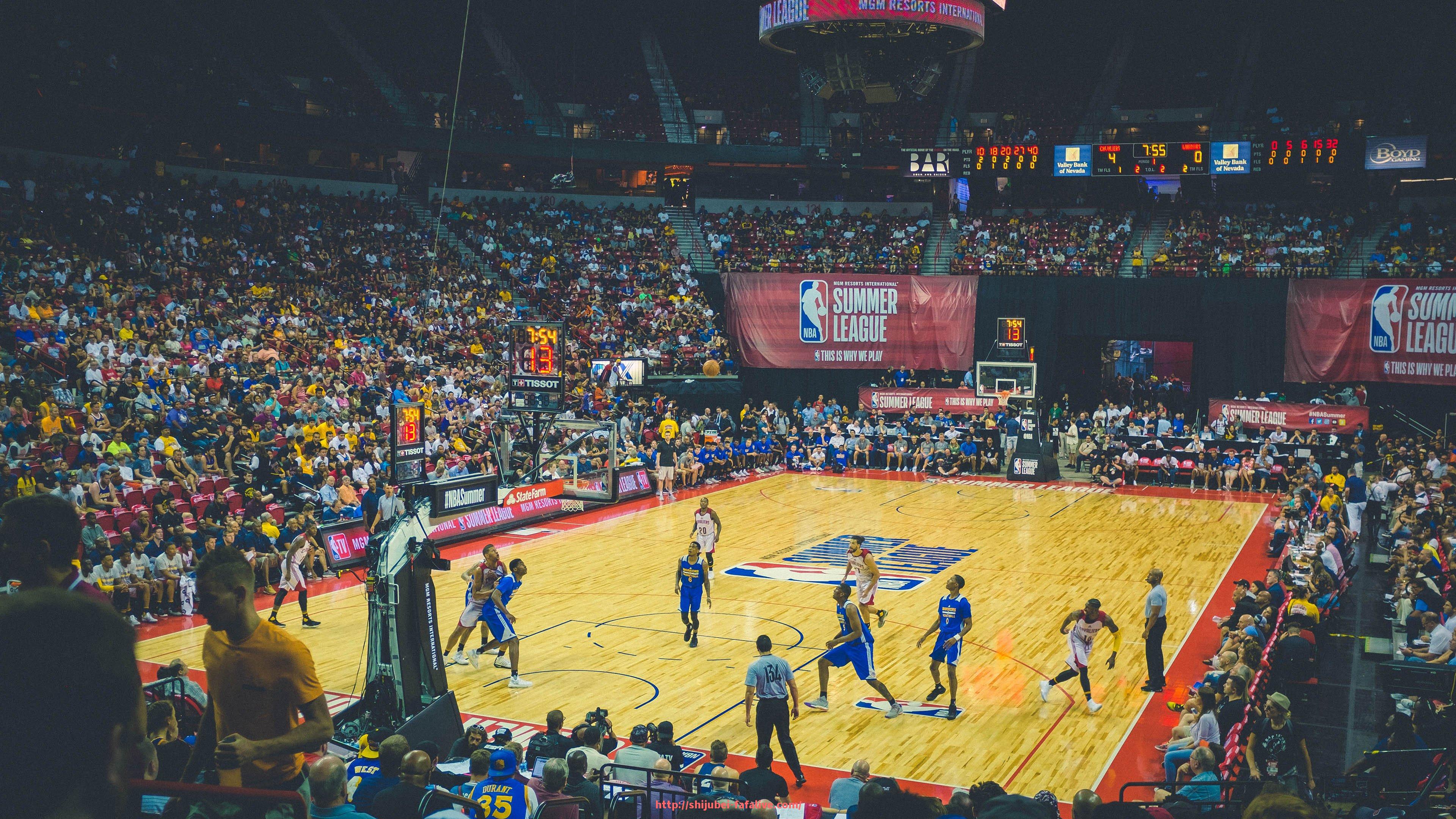 世俱杯直播-意甲球队转会投入金额及引援效果分析